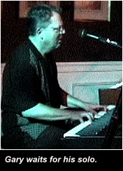 Gary on the keyboards.